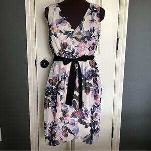 Simply Vera Dress Size M